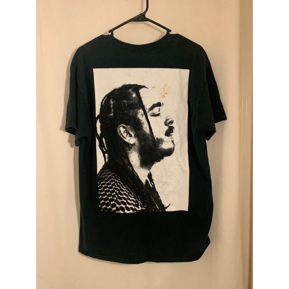 Gildan Ultra Cotton Black Graphic Tee – Braided Hair Portrait – Size L